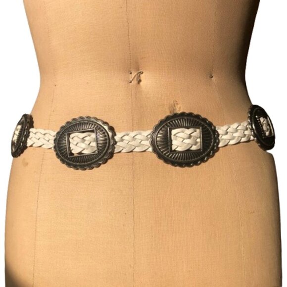 Guess made in Italy woven Boho silver color metal concho leather belt - Picture 5 of 12